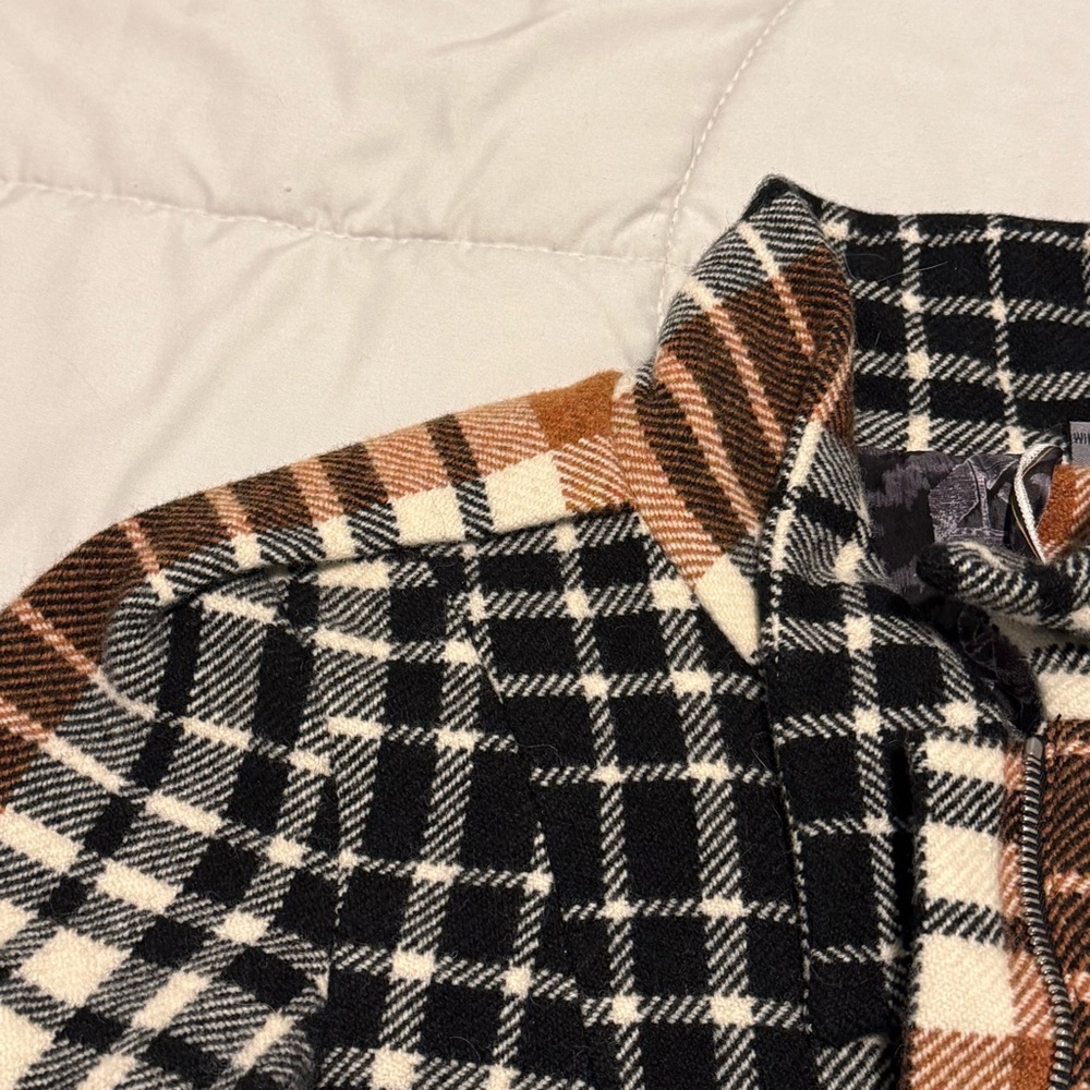 L.A.M.B. Wool Y2K Blazer. Vintage Fall 2007 collection. - Picture 10 of 16